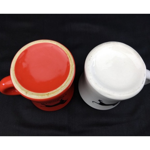 Black Dog Martha's Vineyard Coffee Mugs Orange & White Ceramic Diner Style Set/2 - Picture 10 of 16